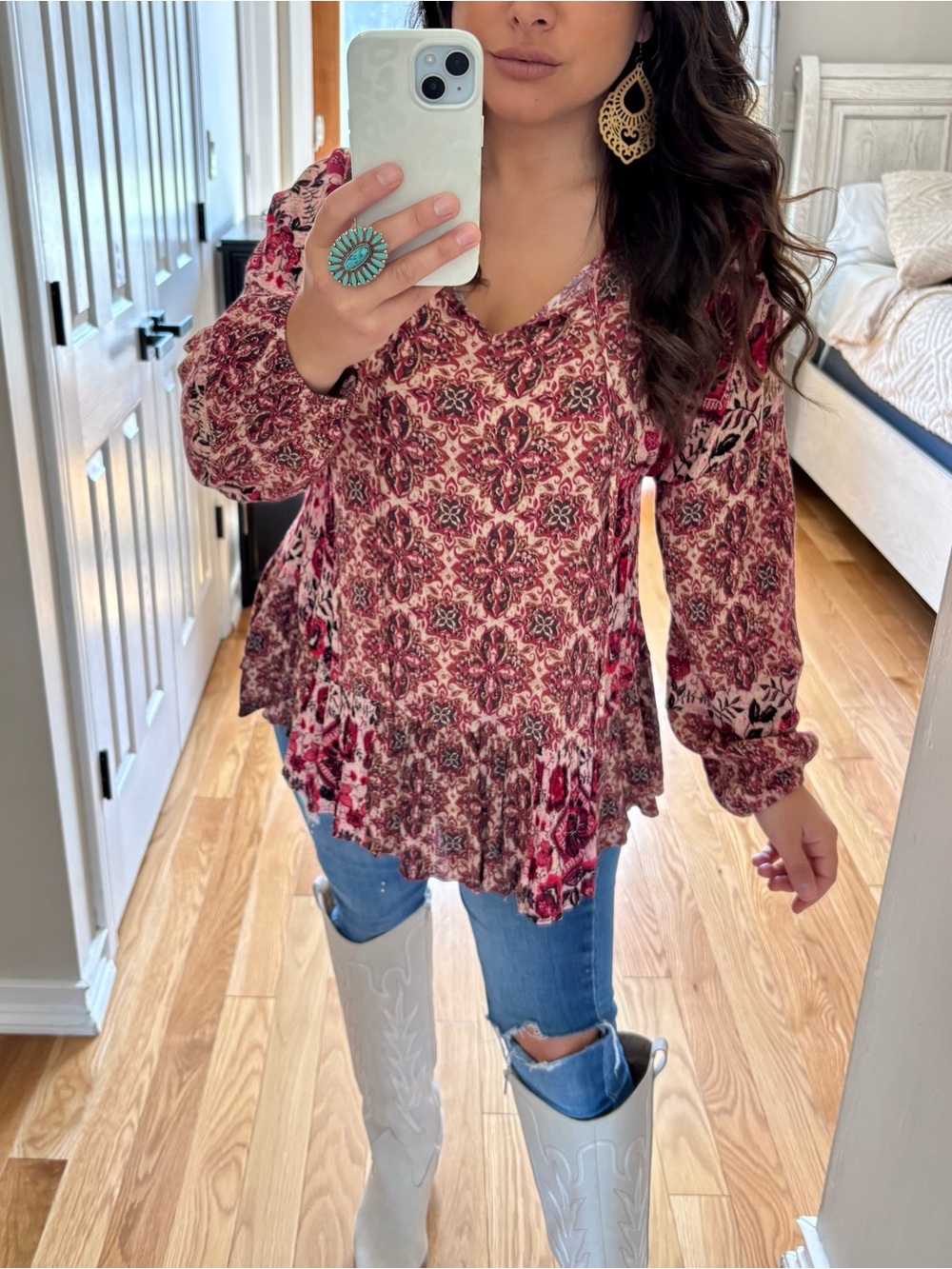 Easel boho balloon sleeve top